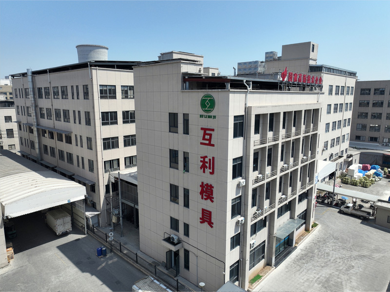 側(cè)面照